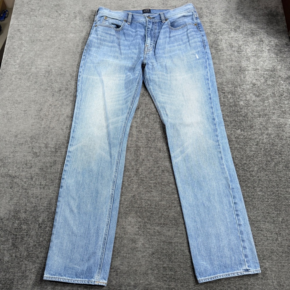 J.Crew The Sutton Mens Straight Leg Jeans Light Wash Blue Denim Size 35x32